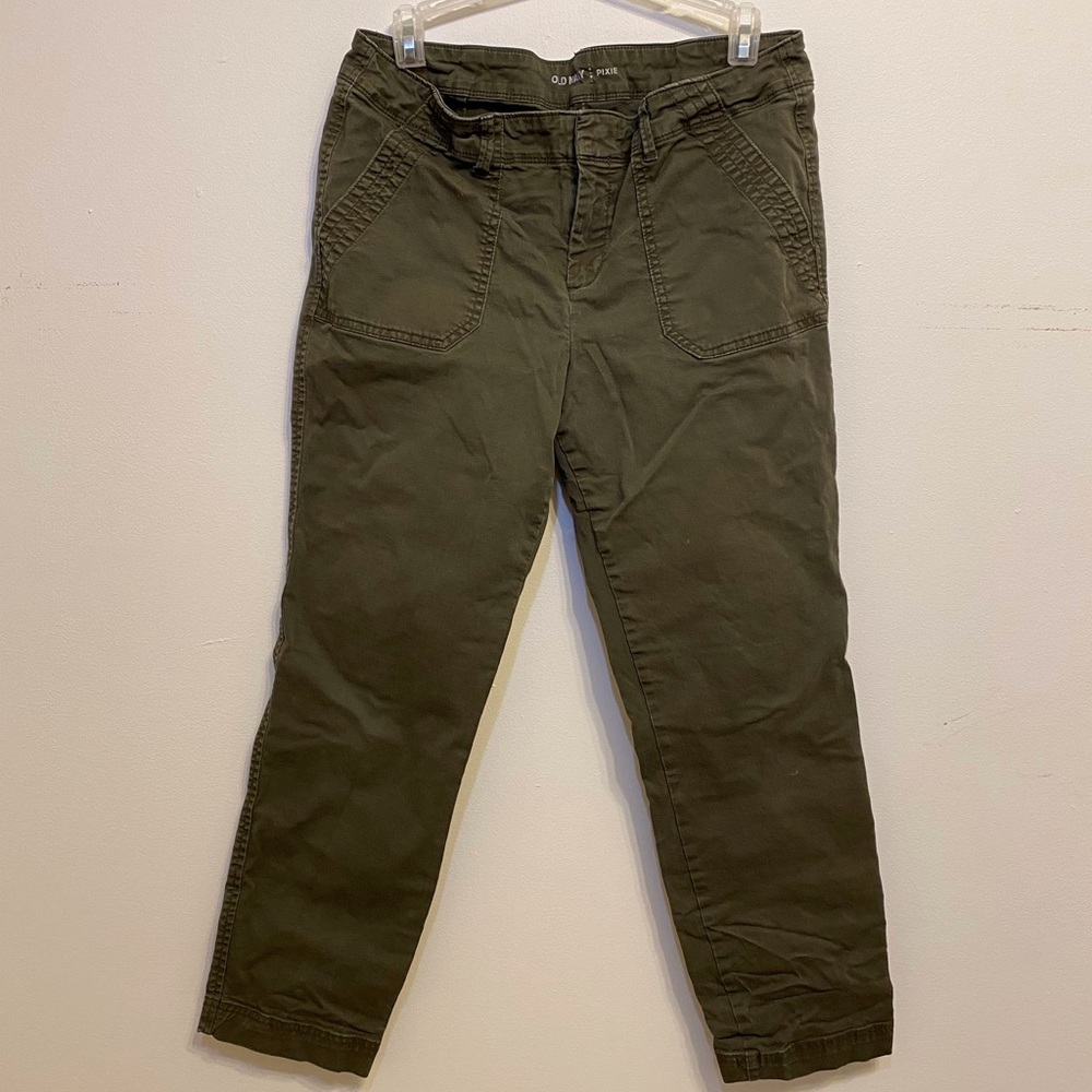 Old Navy Pixie Cargo Pant